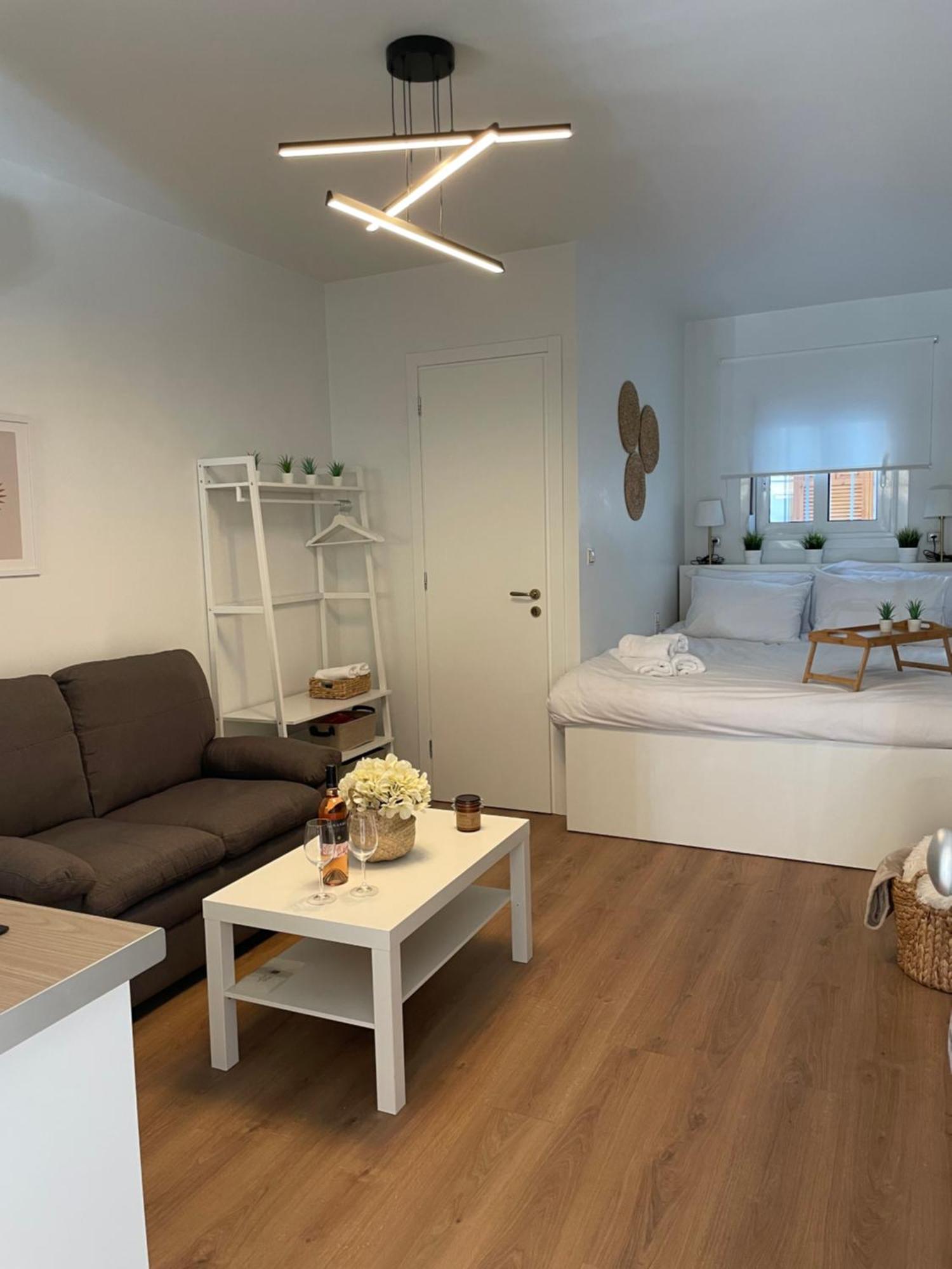 Persephone Stay Inn Elefsina Ngoại thất bức ảnh